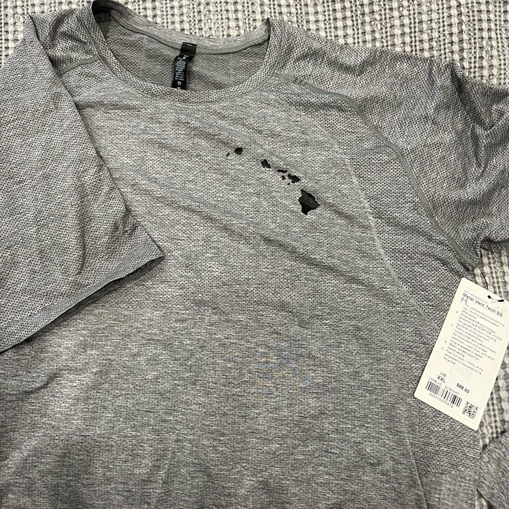 Men’s Lululemon Hawaii aloha exclusive, XXL